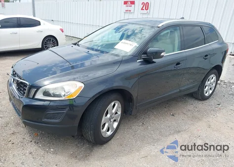 2013 Volvo Xc60 3.2/3.2 Platinum/3.2 Premier/3.2 Premier Plus из США, поврежденный, VIN YV4952DL1D2390283